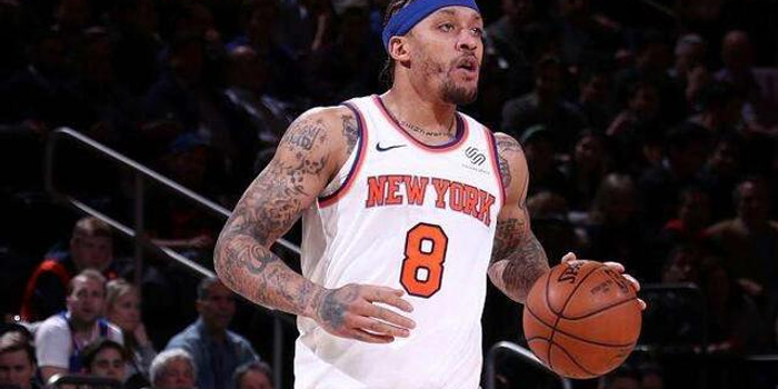  布朗森替补席挺身而出，尼克斯全民皆兵爆冷擒雄鹿